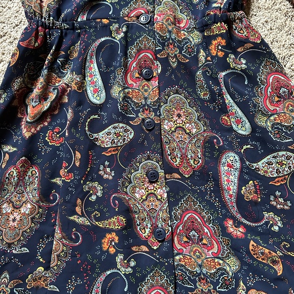 DR2 dress, worn once. - Picture 2 of 2